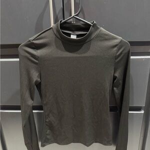 SHEIN Black Ribbed Knit Top